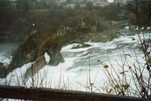 The famous Rhinefall in Switzerland / Der berühmte Rheinfall in der Schweiz